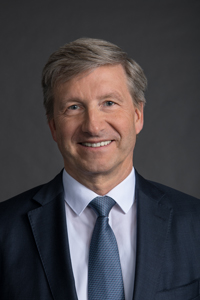 Prof. Dr. Axel Stepken, stellvertretender Aufsichtsratsvorsitzender Prof. Dr. Axel Stepken, stellvertretender Aufsichtsratsvorsitzender