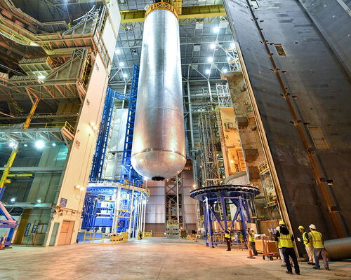 Core stage liquid hydrogen fuel tank for SLS at NASA’s New Orleans facility. Image Credit: NASA/MAF/Steven Seipel